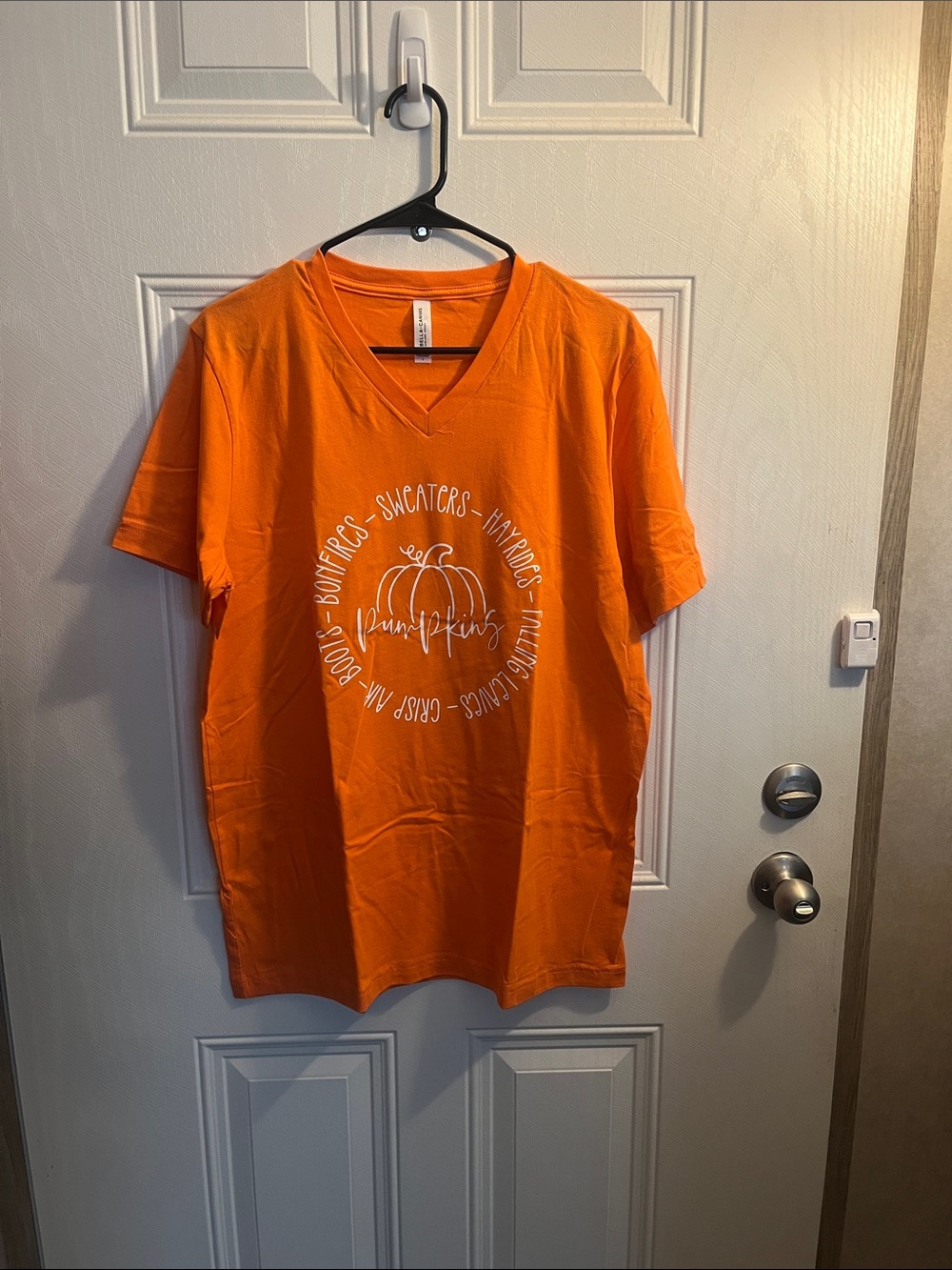 Orange Pumpkin Graphic V-Neck Tee - Size L